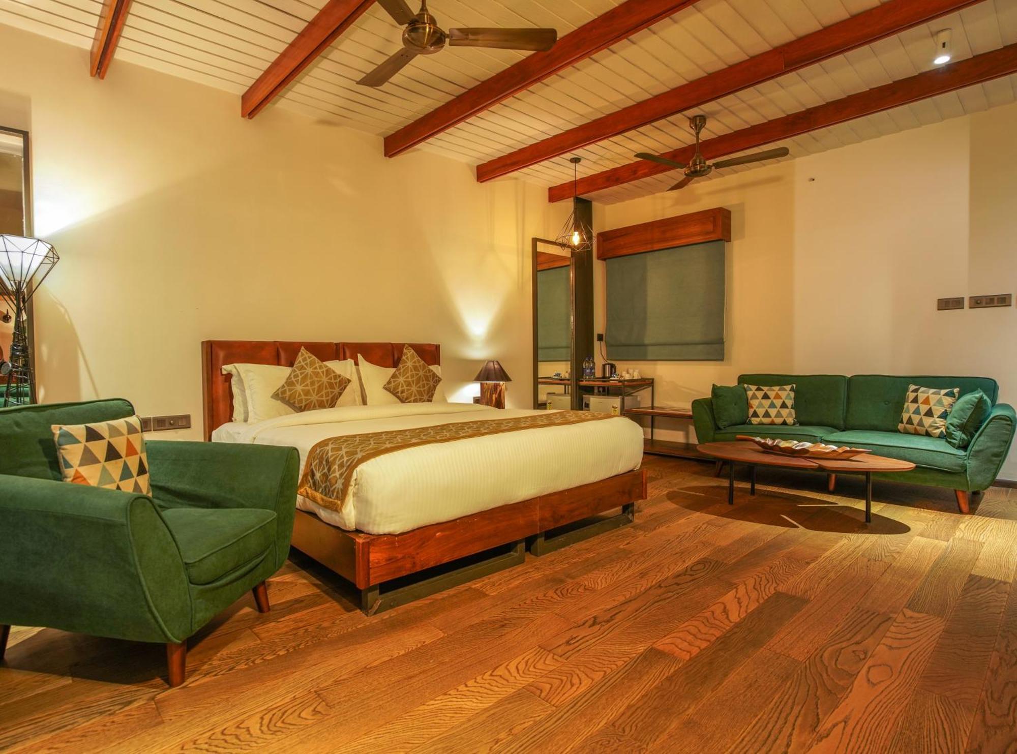 Vyna Hillock Resort And Spa ビサーリー エクステリア 写真