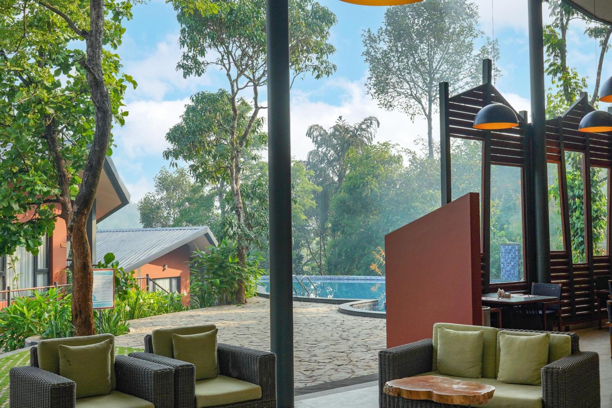 Vyna Hillock Resort And Spa ビサーリー エクステリア 写真