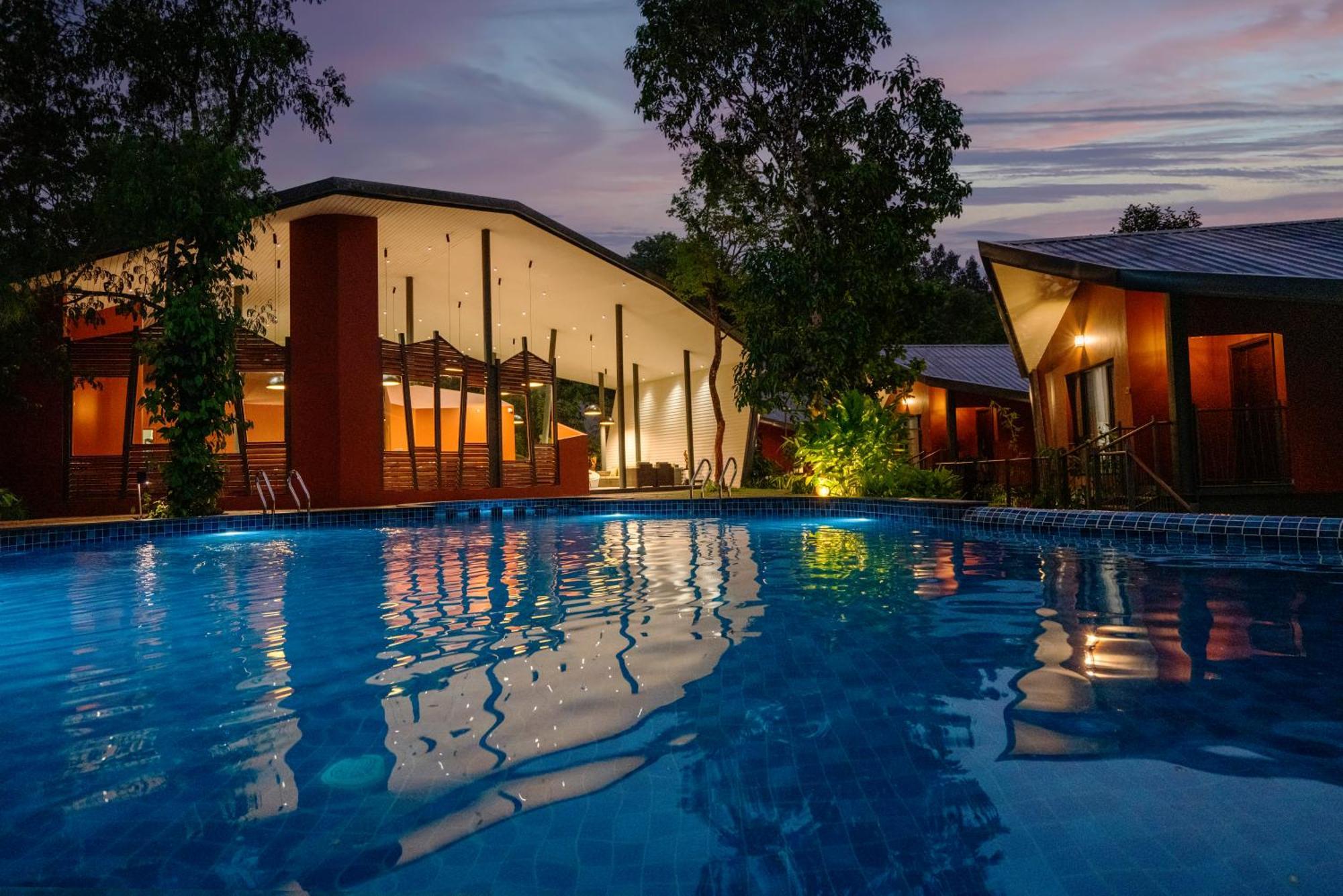 Vyna Hillock Resort And Spa ビサーリー エクステリア 写真