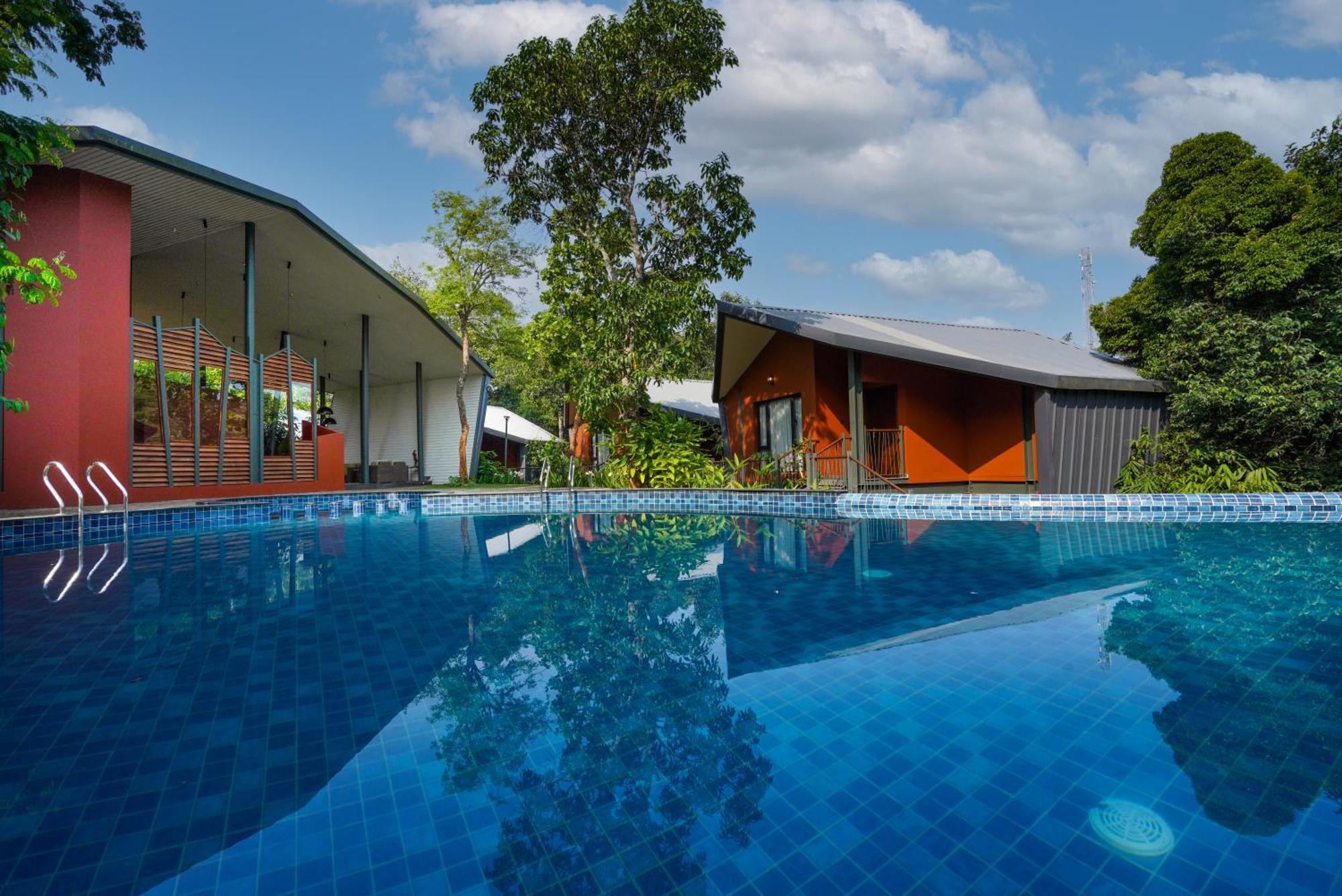 Vyna Hillock Resort And Spa ビサーリー エクステリア 写真