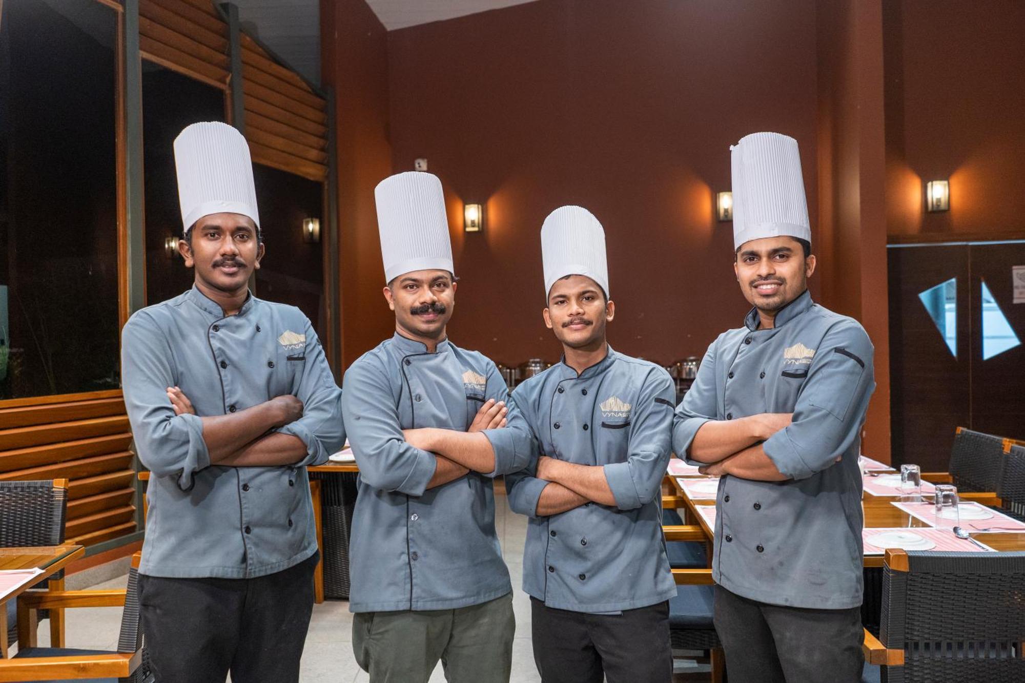 Vyna Hillock Resort And Spa ビサーリー エクステリア 写真