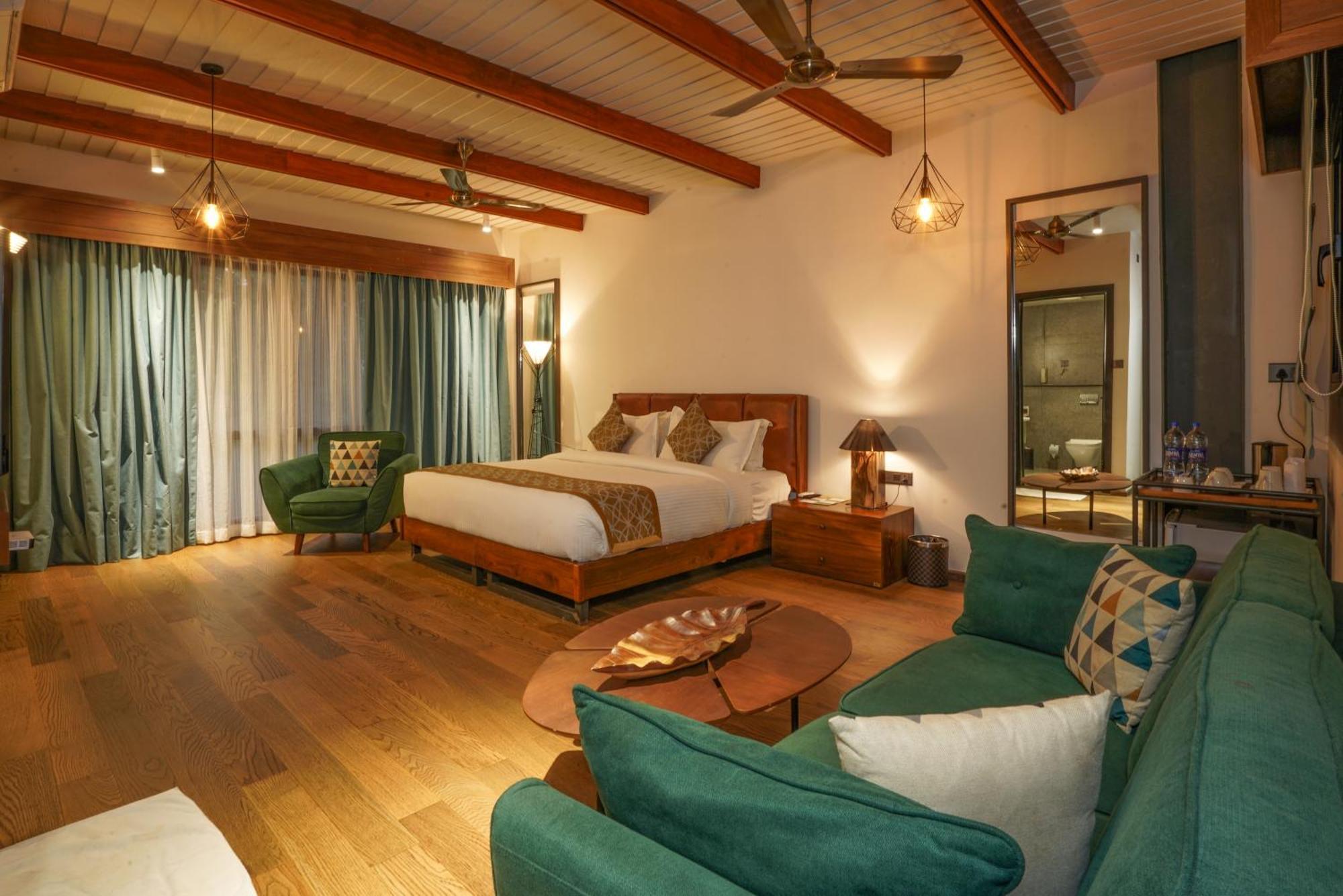 Vyna Hillock Resort And Spa ビサーリー エクステリア 写真