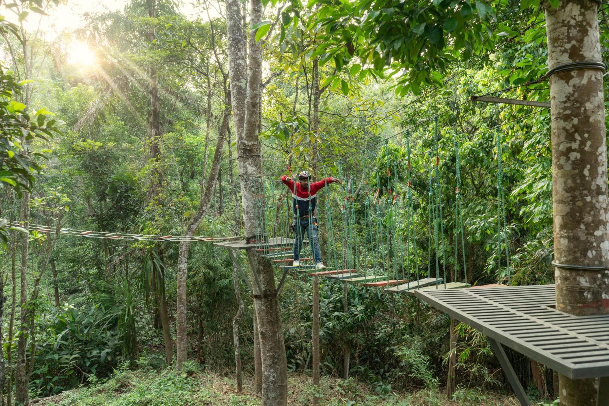 Vyna Hillock Resort And Spa ビサーリー エクステリア 写真